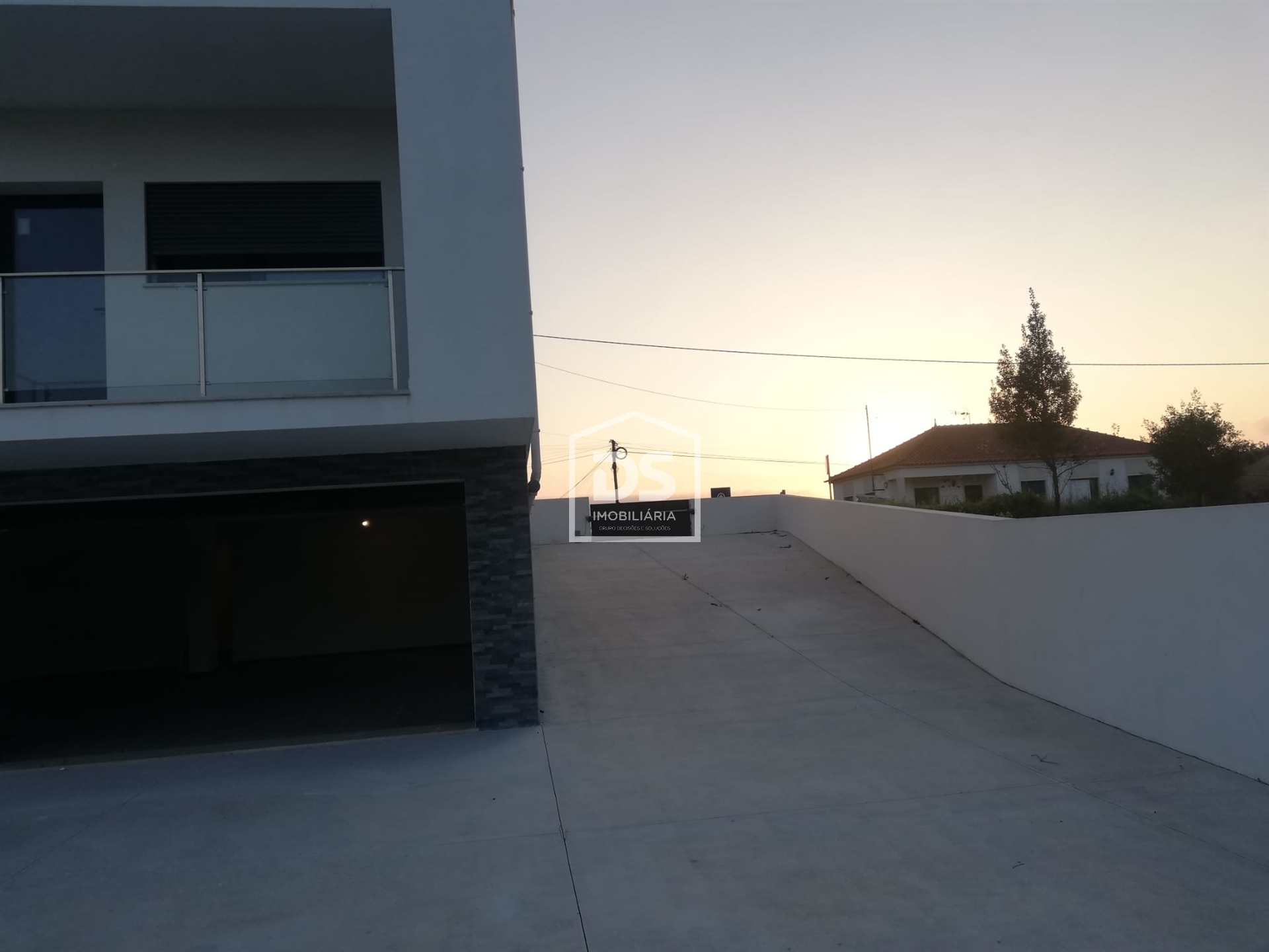 Moradia Geminada T4