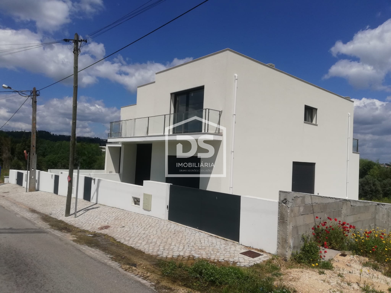 Moradia Geminada T4