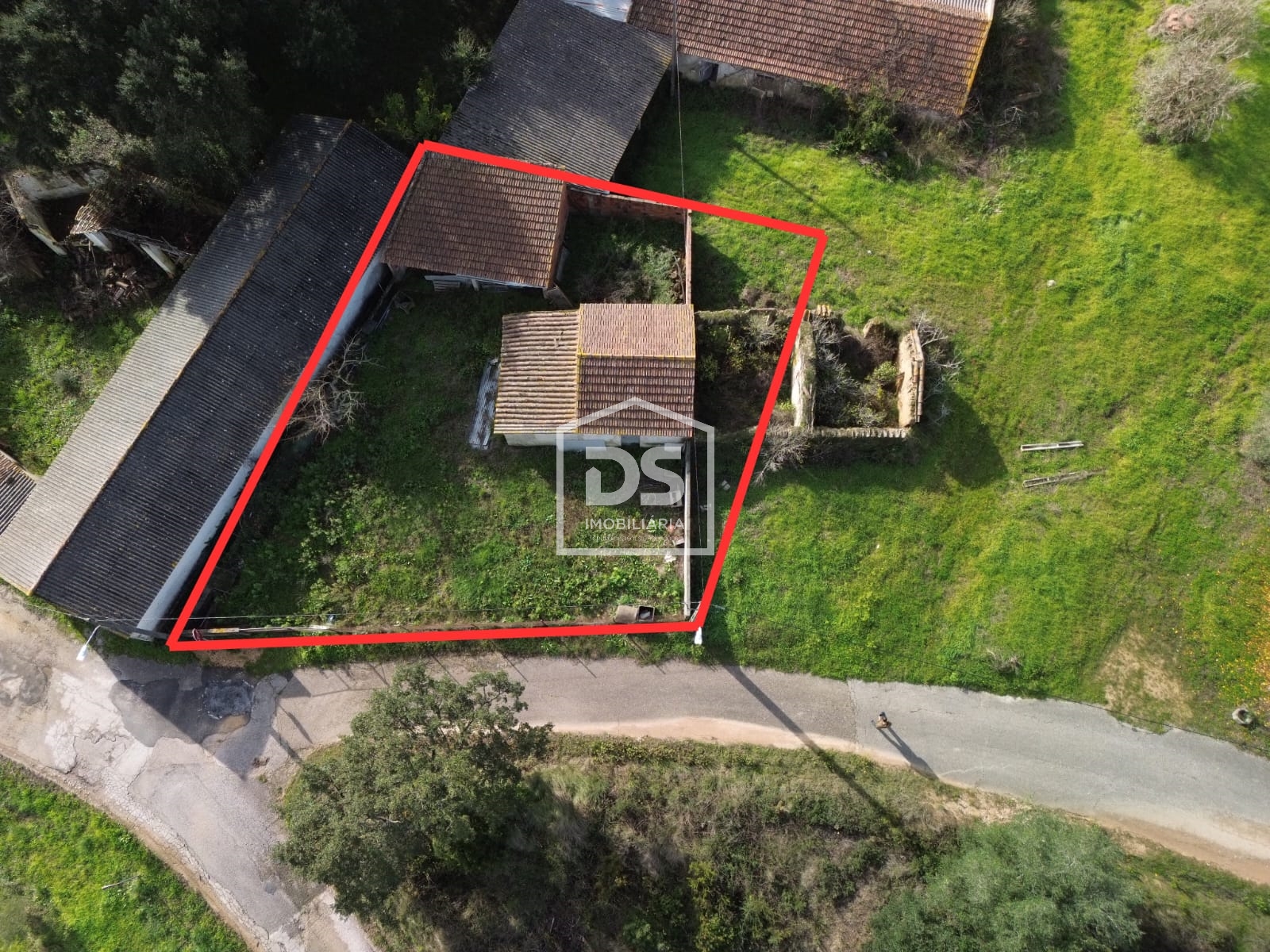 Moradia para Restaurar T4