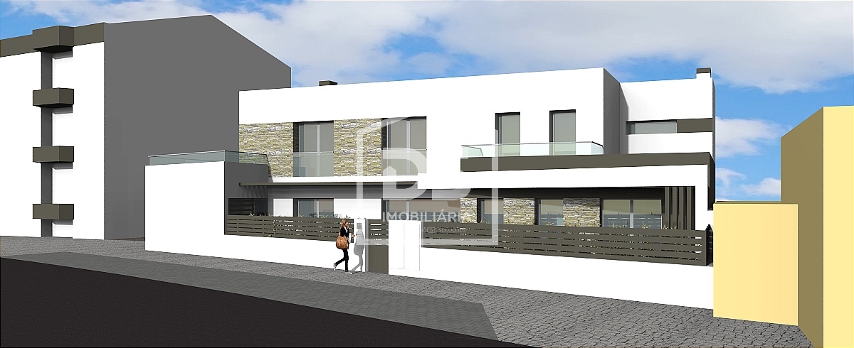 House T4