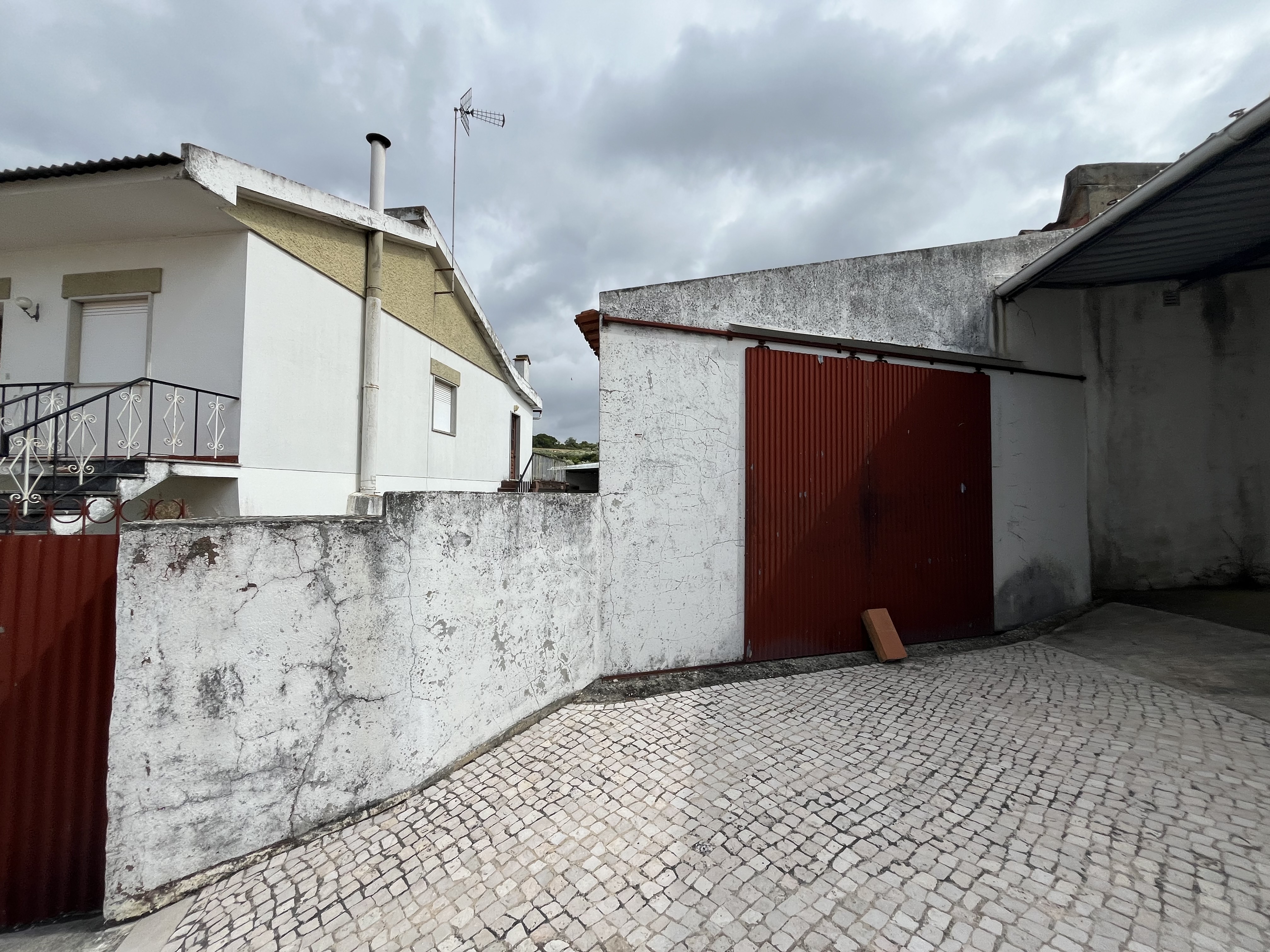 House T5