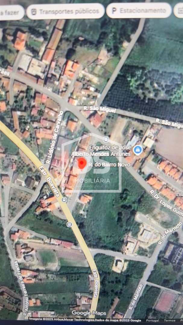 Lotes de terreno para / Moradias Lavos